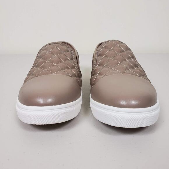 Steve Madden Zaander Quilted Slip On Sneakers Tan Leather Womens Size 9.5 - Picture 5 of 11